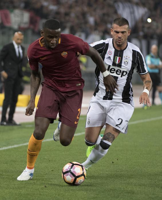 Soccer: Italian Serie A; Roma - Juventus